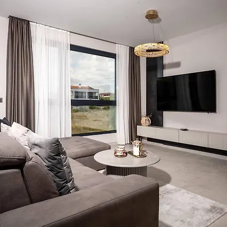 Villa Una Βίλα Tar-Vabriga
