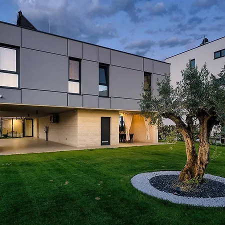 Villa Una Βίλα Tar-Vabriga